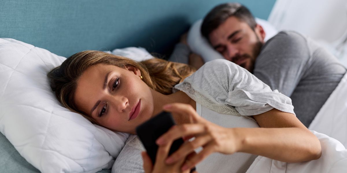 Sexplain It: My Girlfriend’s Doomscrolling Is Ruining Our Relationship